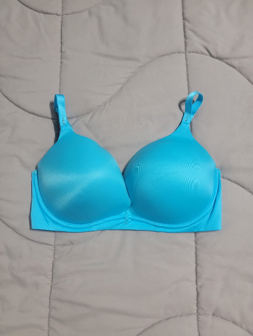 Victoria's Secret Biofit Push-up Bra - Size 36DD